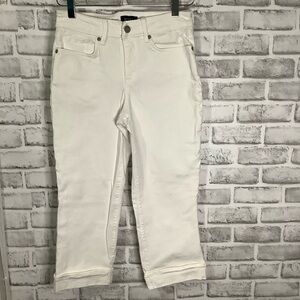 NYDJ Marilyn Straight Lift and Tuck White Cropped Stretchy Jeans Size 0
(W721)